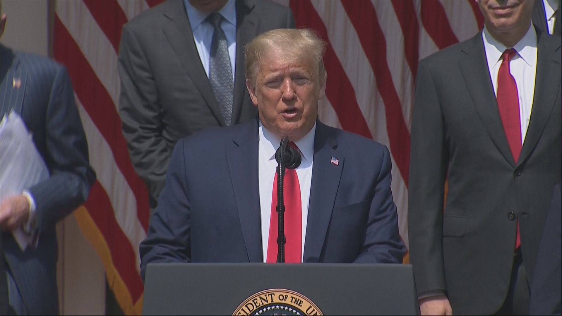 特朗普稱美國經濟前所未有地好