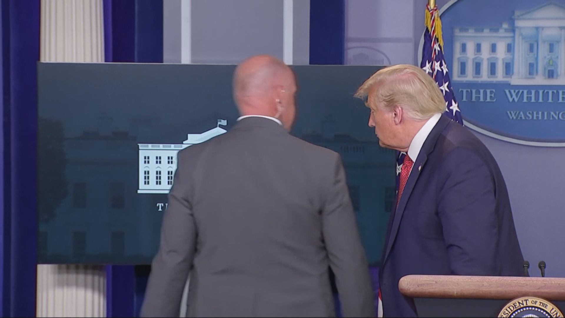 白宮附近發生槍擊　記者會一度中斷