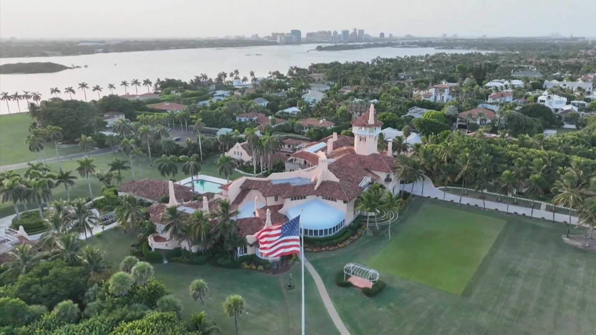 報道指特朗普住所搜出文件涉中國及伊朗敏感情報