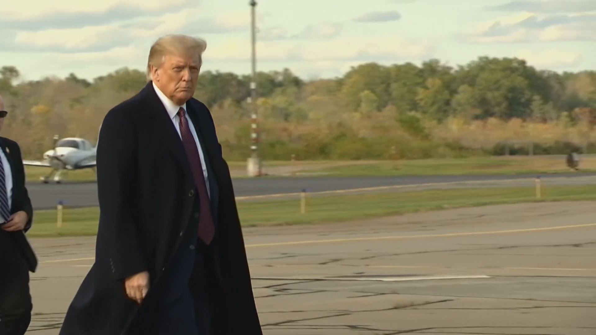 特朗普法律團隊擬申請將案件改於斯塔滕島審理