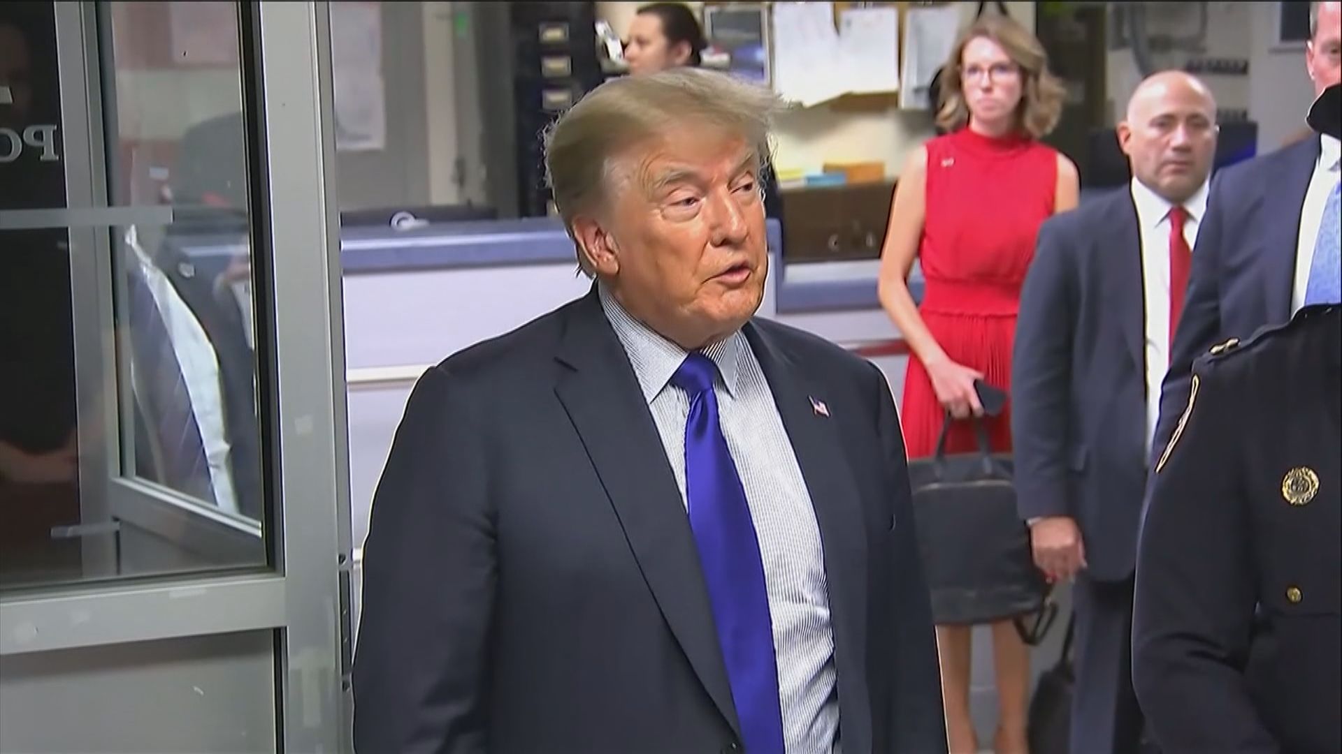 特朗普周二下午將到紐約法院應訊