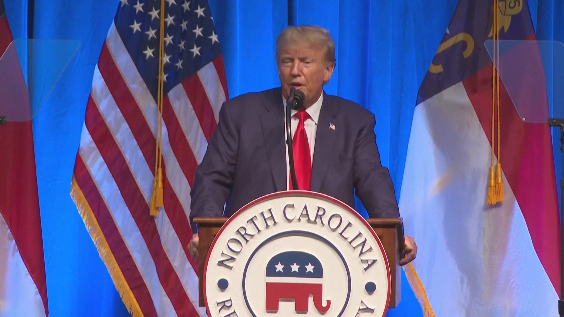 特朗普斥「文件門」起訴荒謬和無事實根據