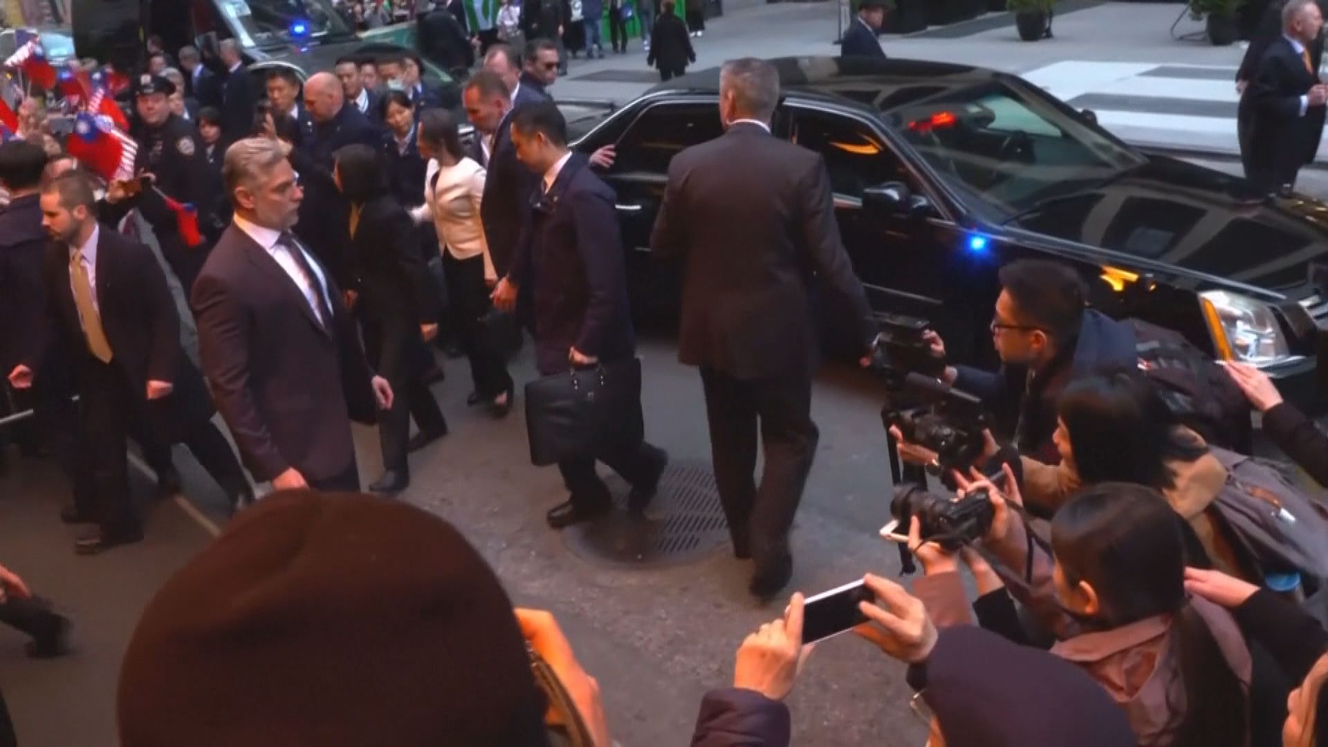 蔡英文出訪中美洲國家　抵達紐約過境