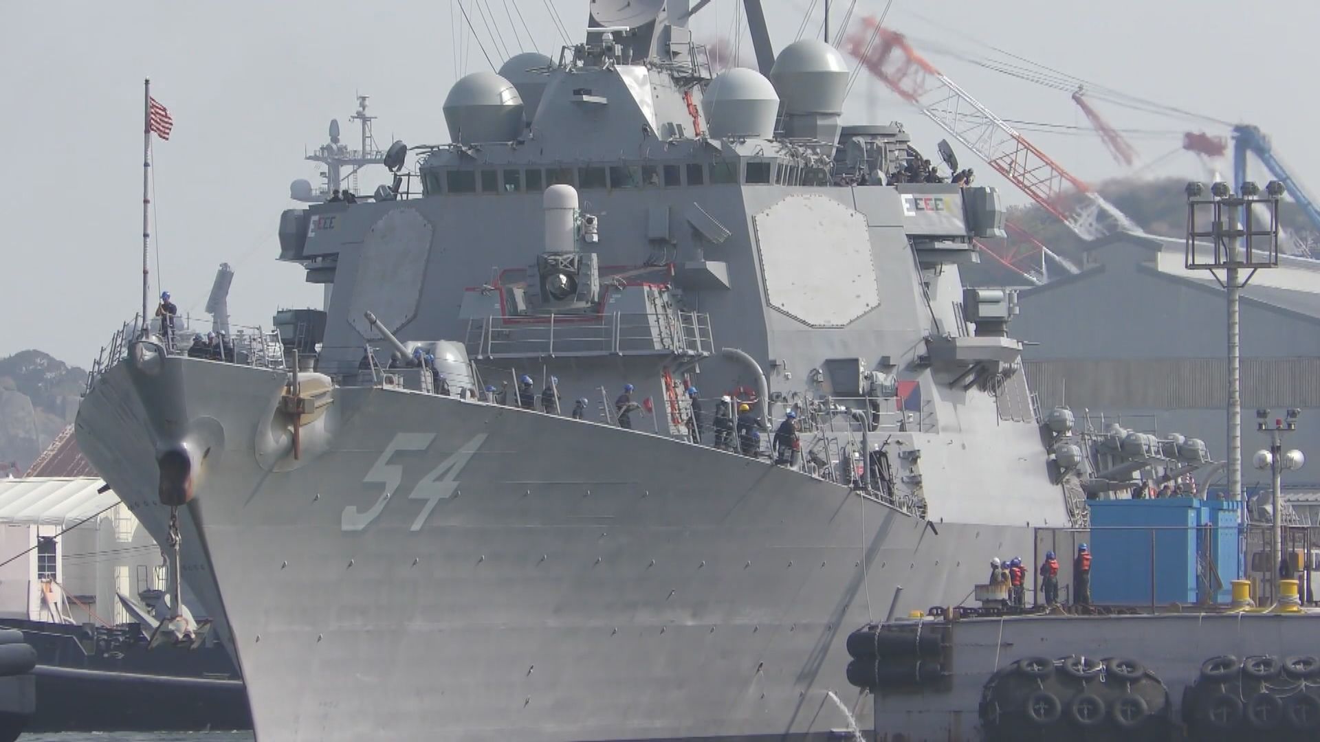 兩艘美軍軍艦駛經台灣海峽