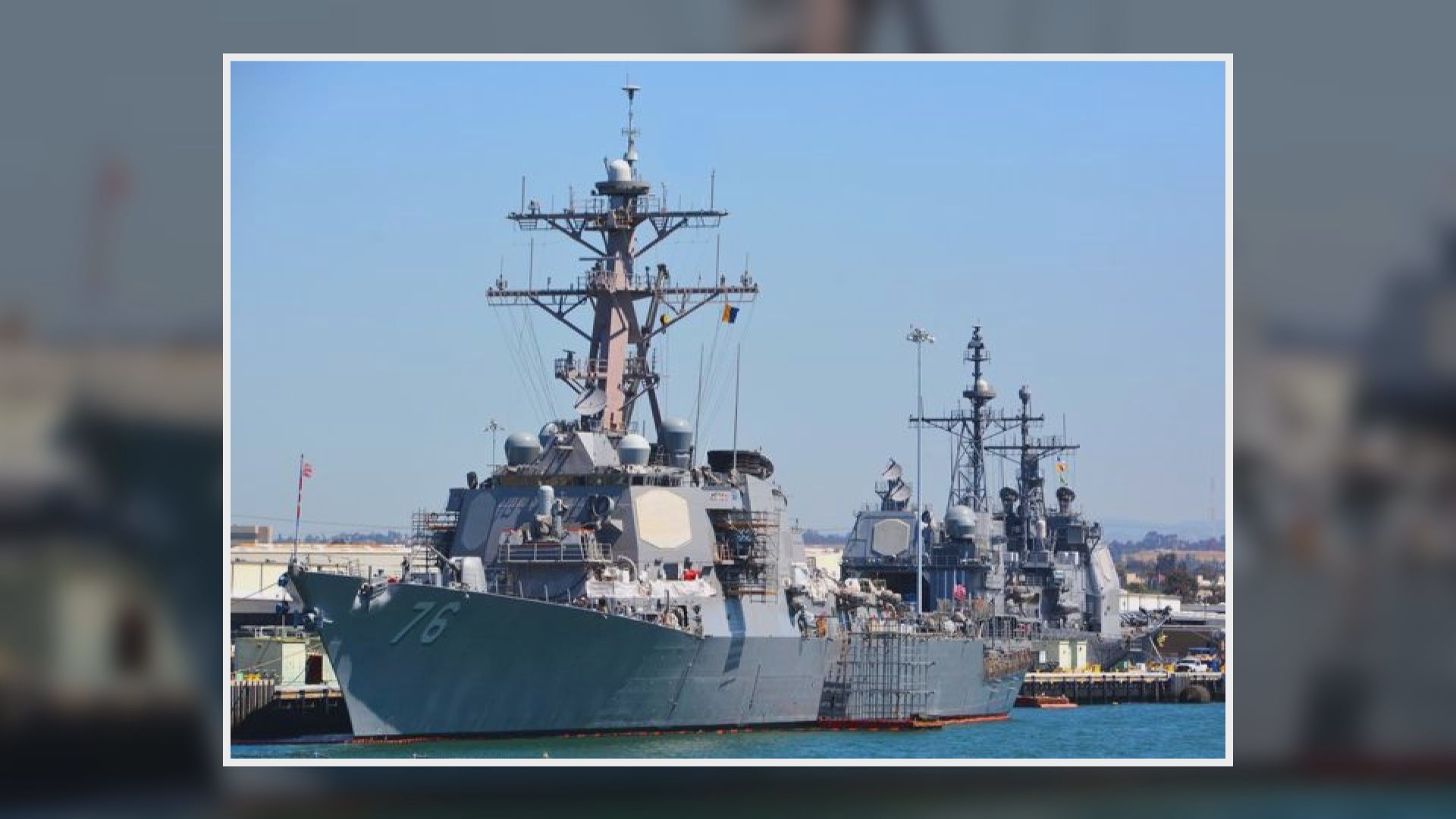 美加軍艦聯袂通過台灣海峽　解放軍全程跟監警戒