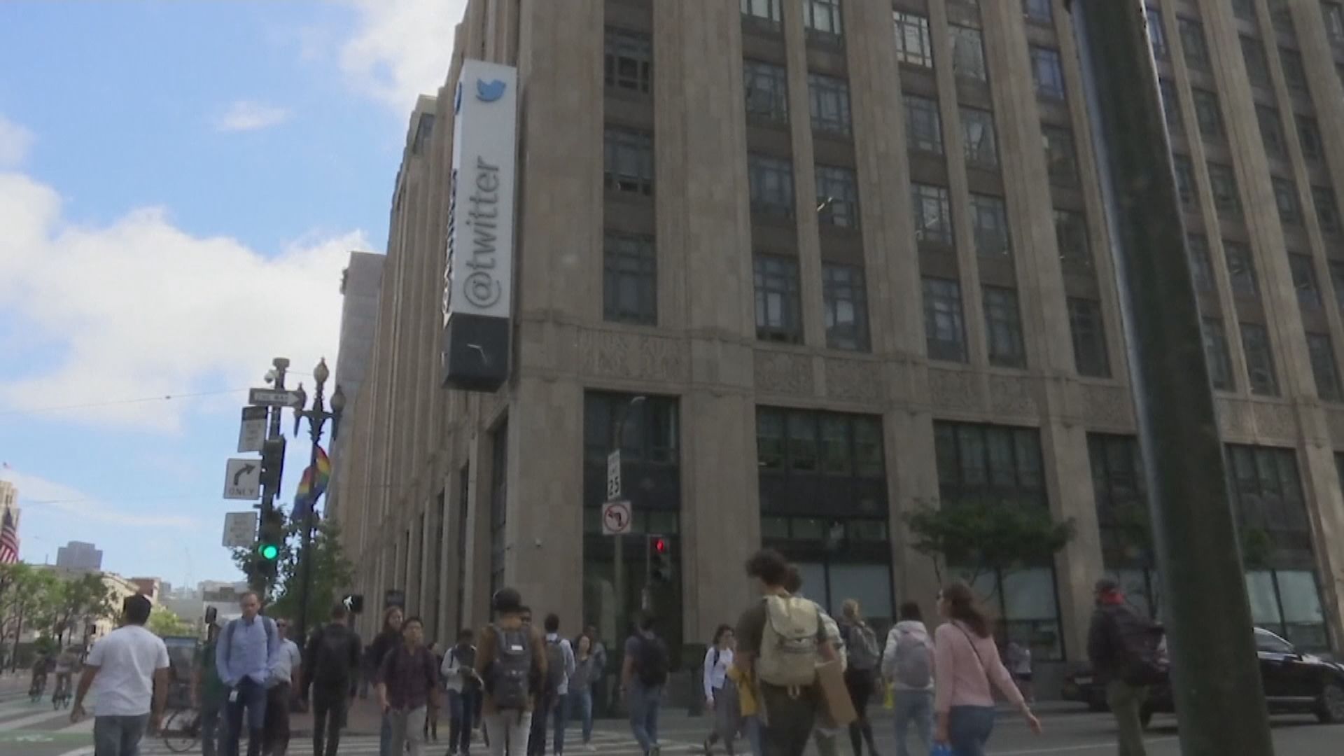 Twitter周一再推付費藍剔認證計劃