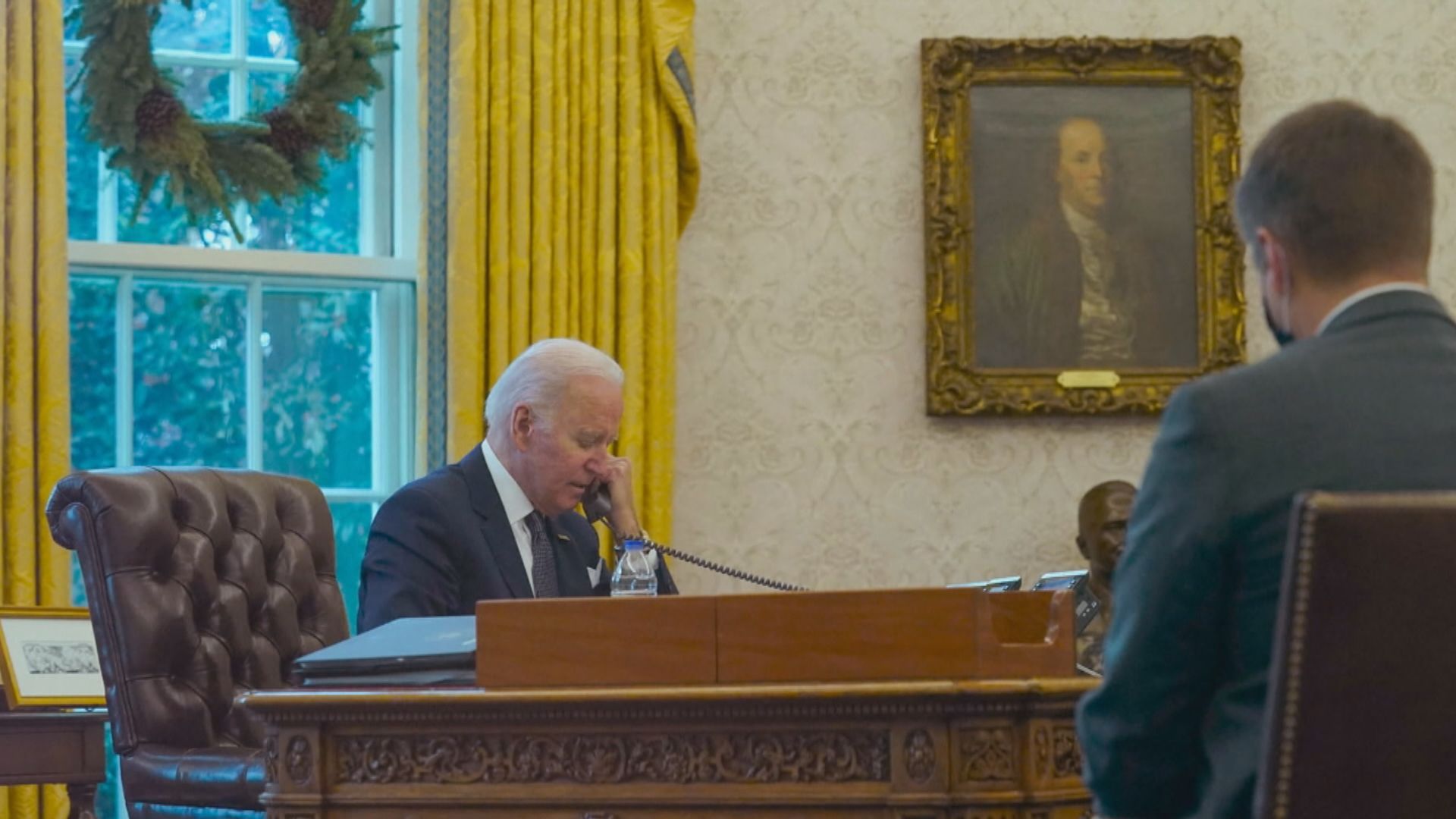 美烏領袖通話商討烏克蘭局勢　沒有談及美國派兵到烏克蘭問題