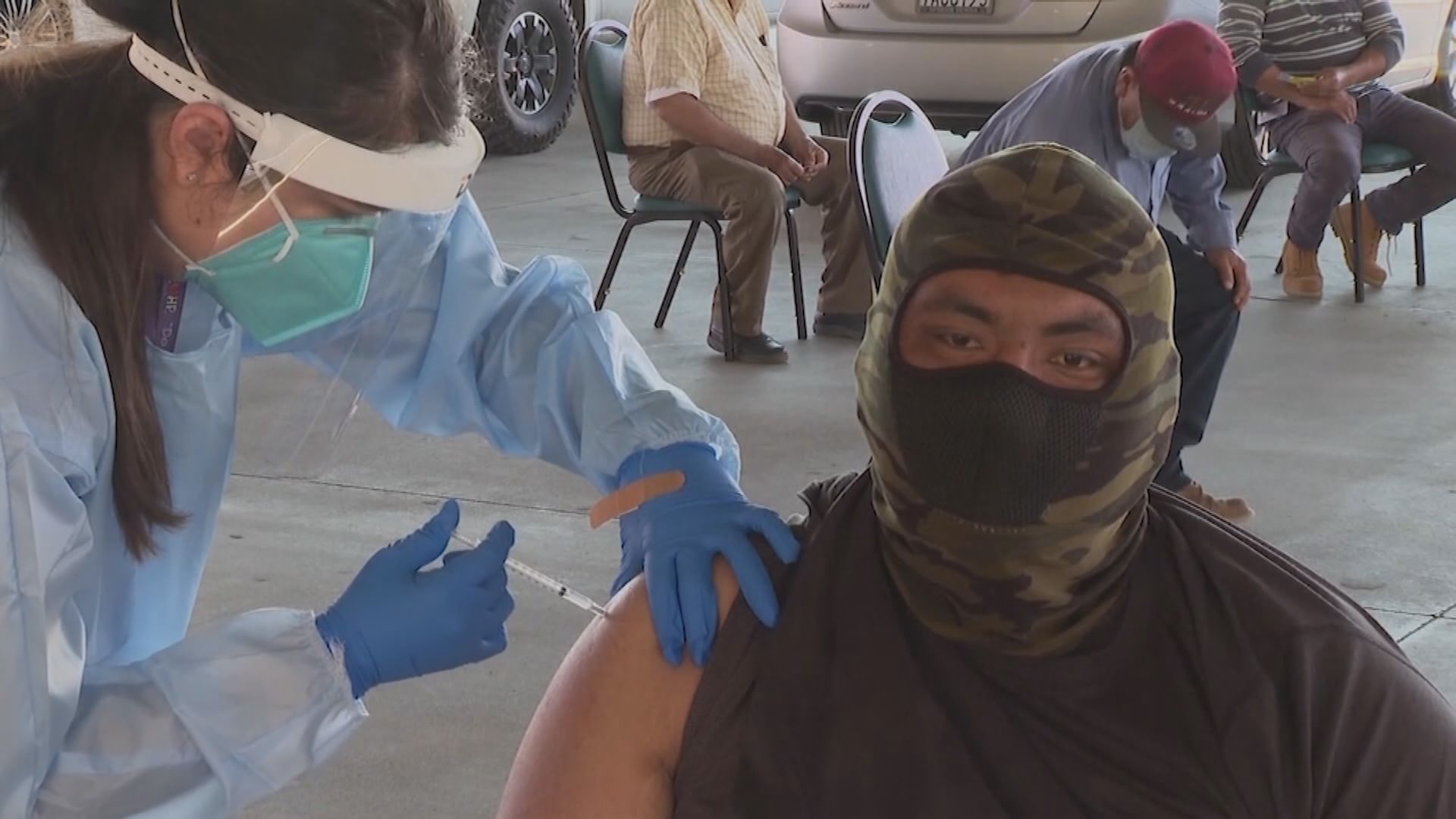 美國聯邦法院禁十個州部分醫護人員強制注射疫苗