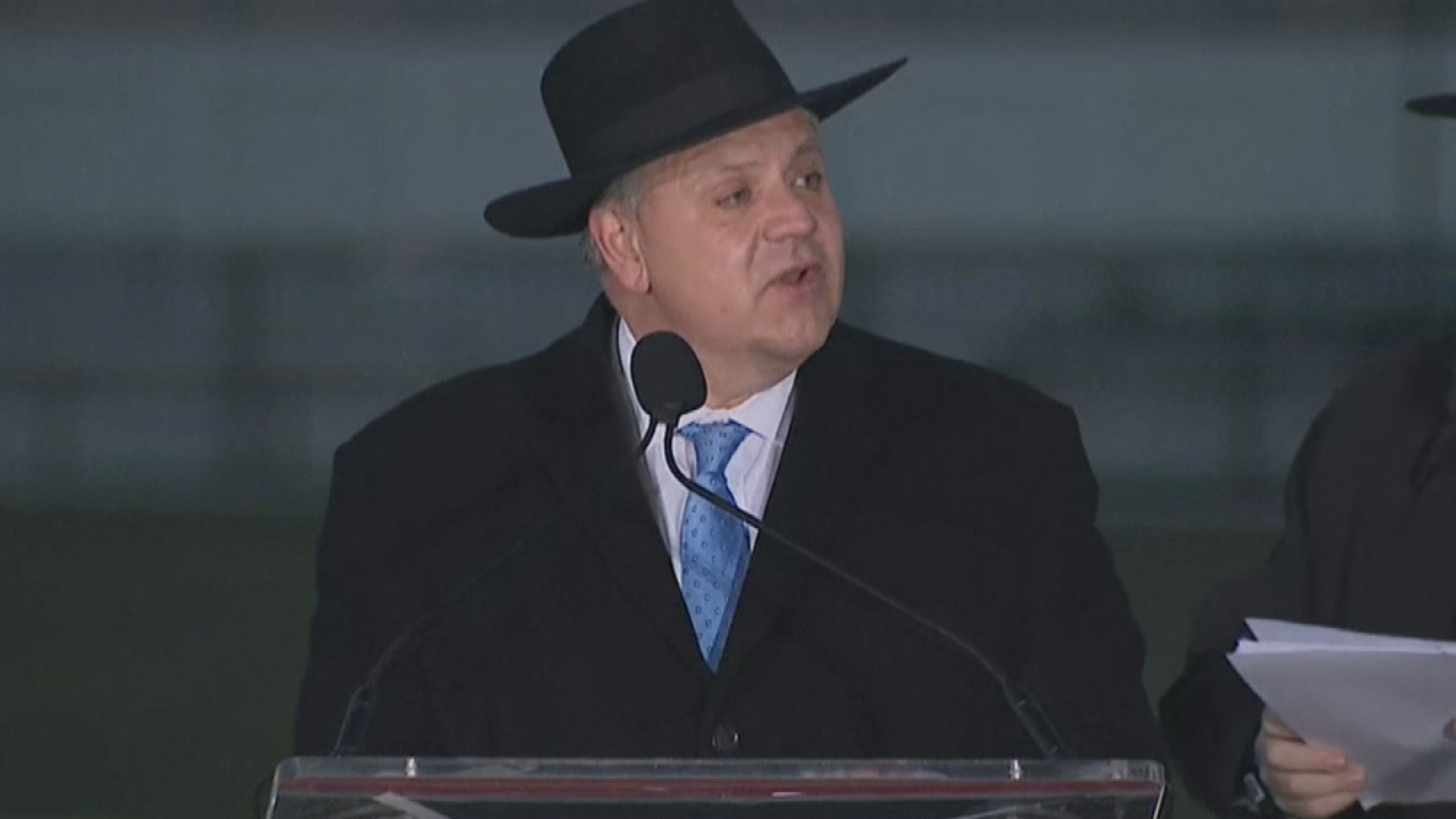 美國內政部長伯恩哈特確診感染新冠病毒