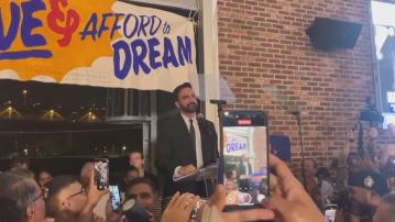 紐約市長民主黨初選　穆斯林眾議員曼達尼宣布勝選