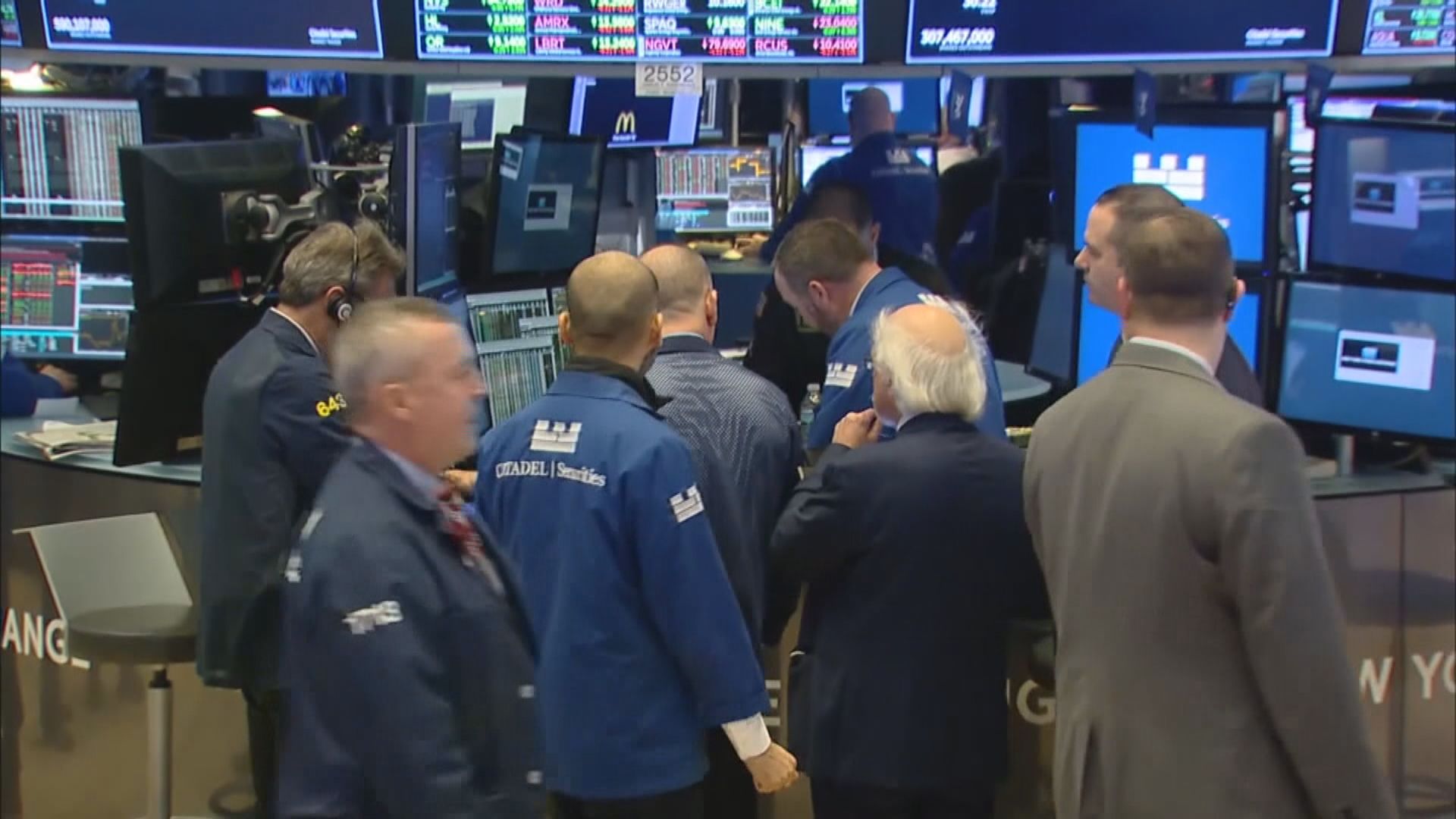 美股跌逾3%　憂慮疫情惡化嚴重打擊經濟