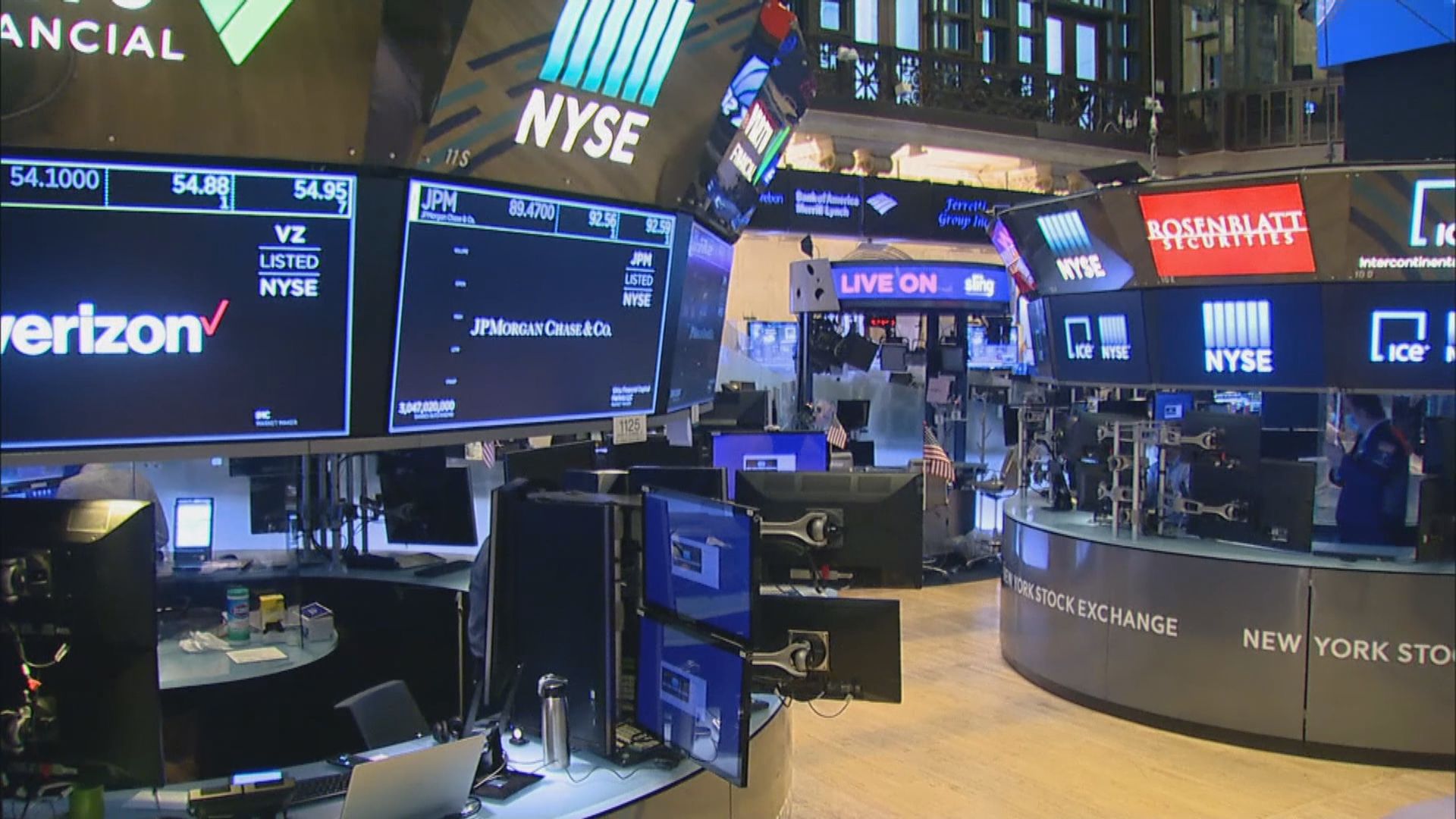 標指結束7連升　納指創新高