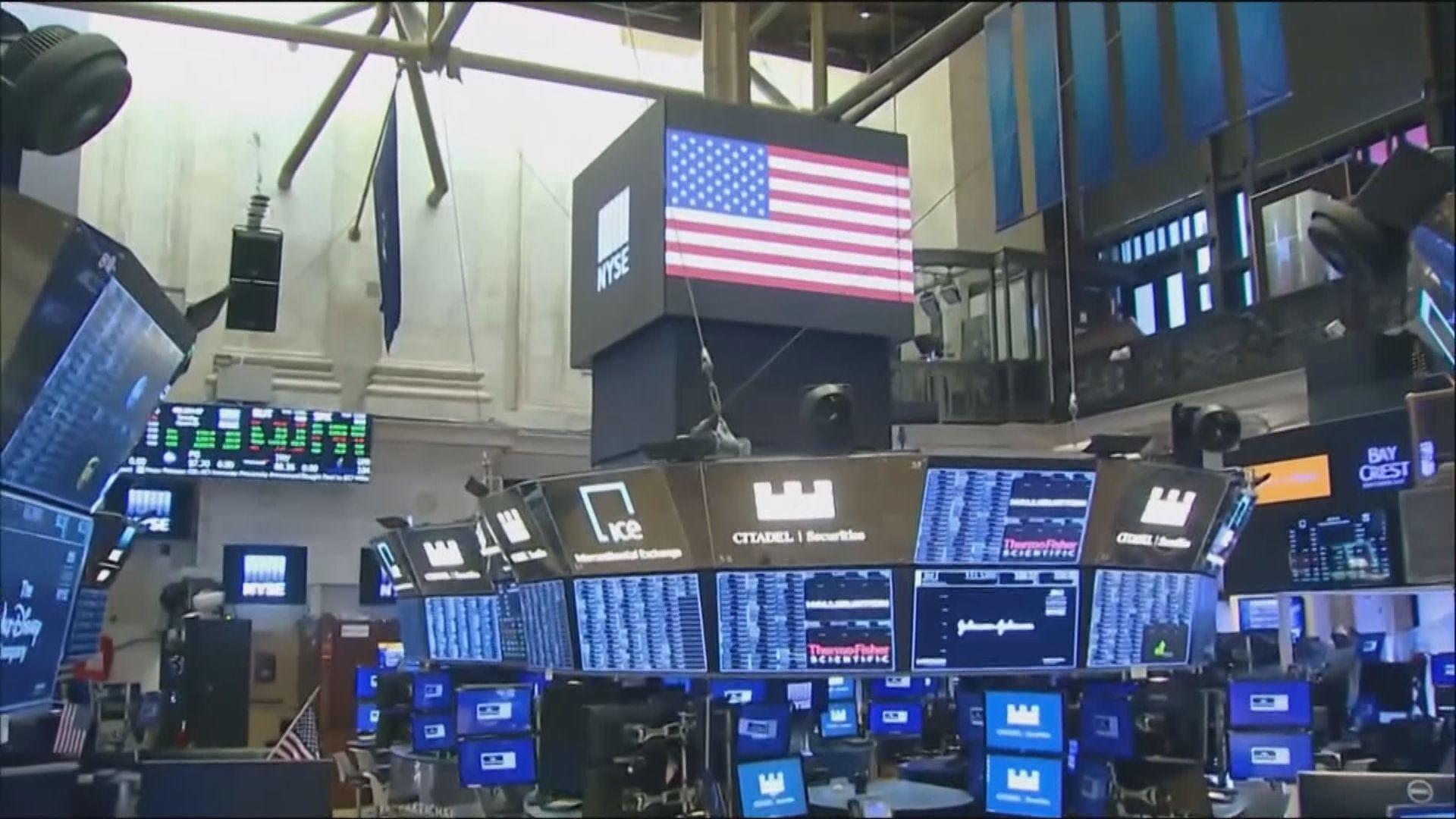 科技股升領標指及納指升　舊經濟股跌累道指跌