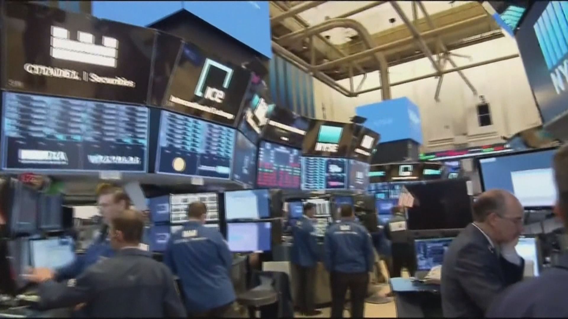 周期性股下跌累道指及標指低收　納指平收