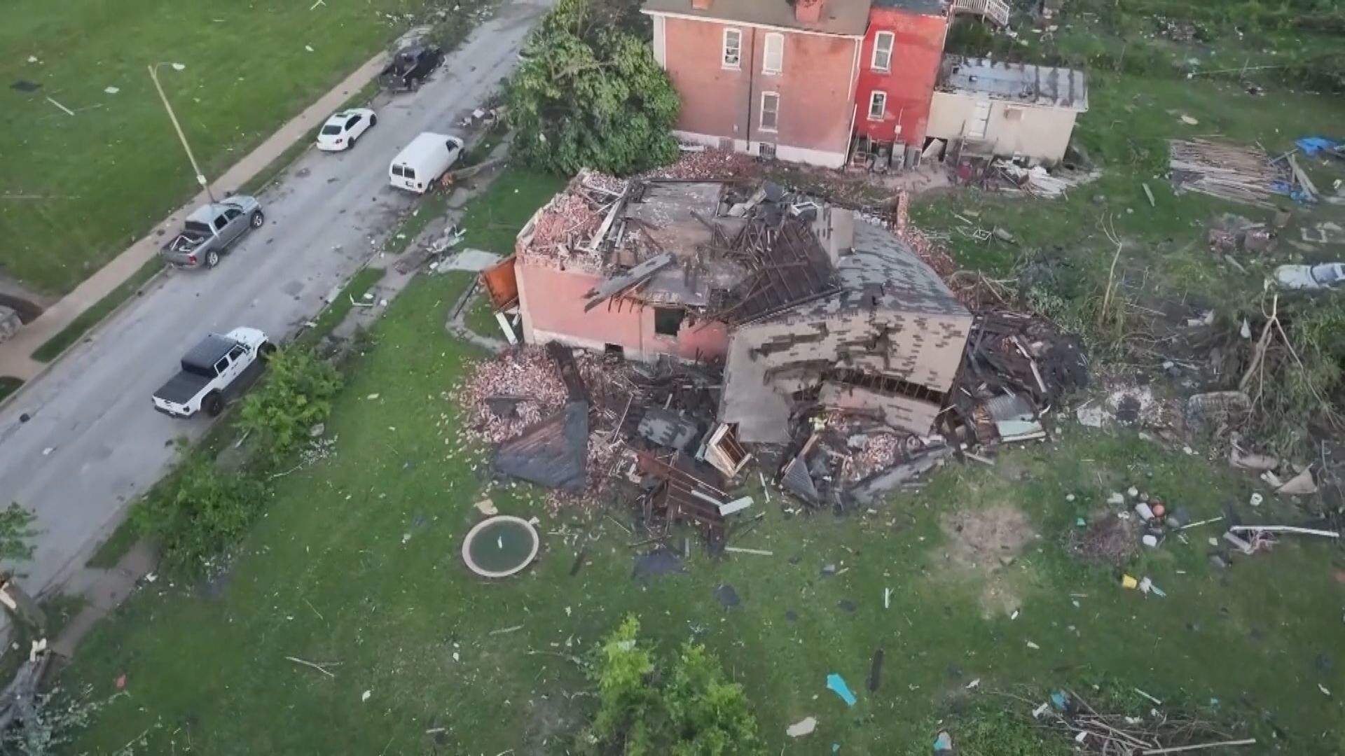 風暴襲美國中西部多州最少27死 