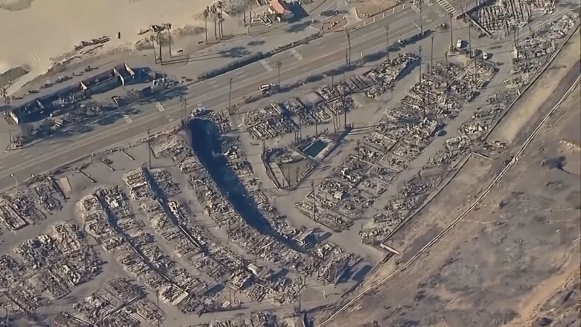 加州洛杉磯山火仍未受控　帕利塞茲只有約一成火場受控