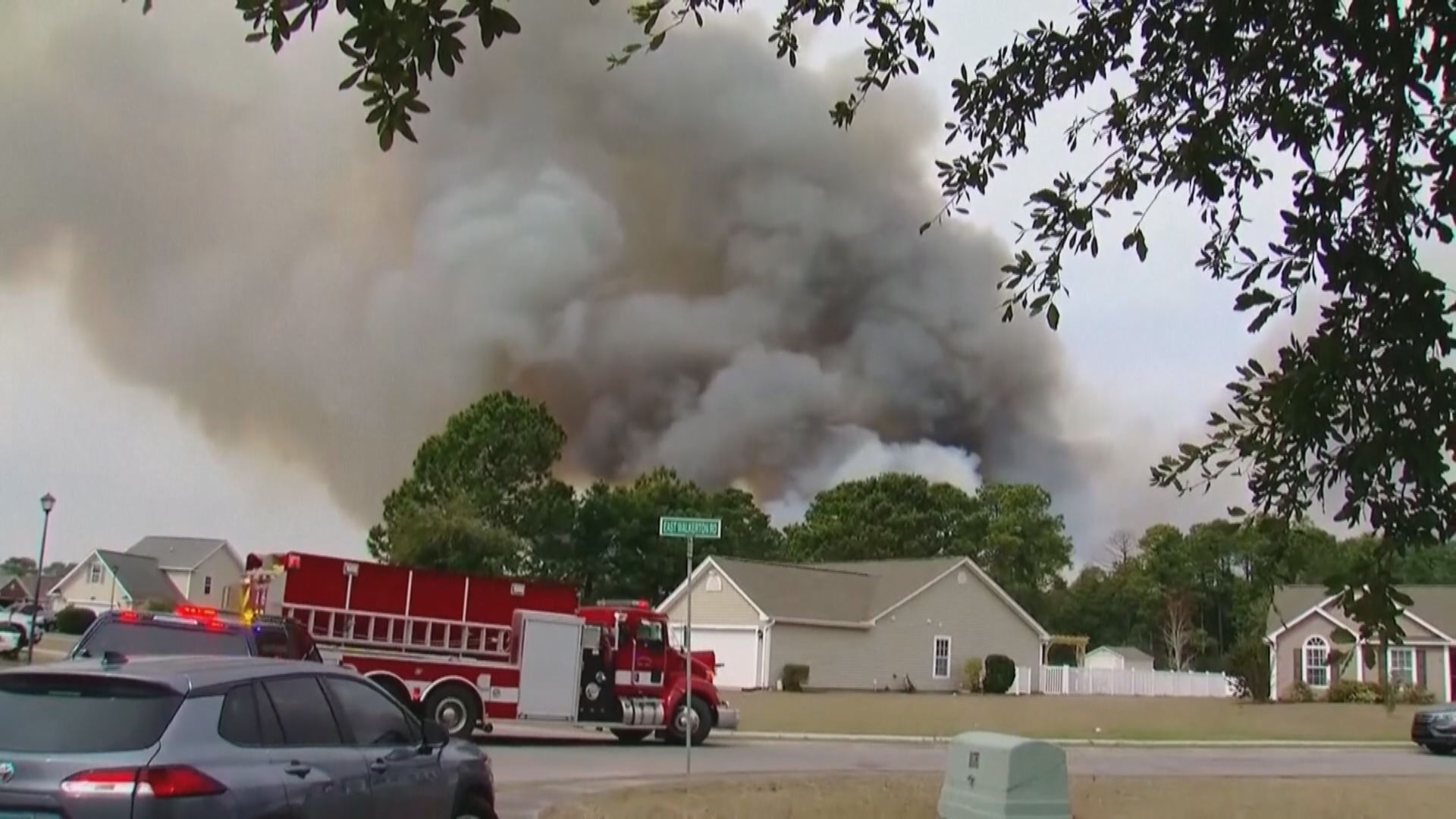 美國南卡及北卡州發生山火　南卡羅來納州進入緊急狀態