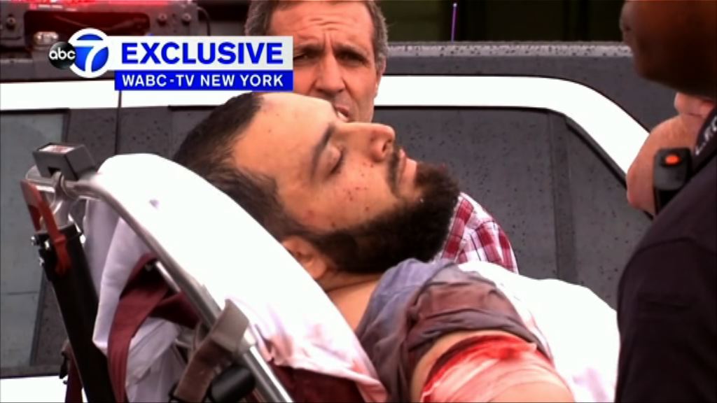 曼哈頓爆炸案疑犯與警槍戰落網