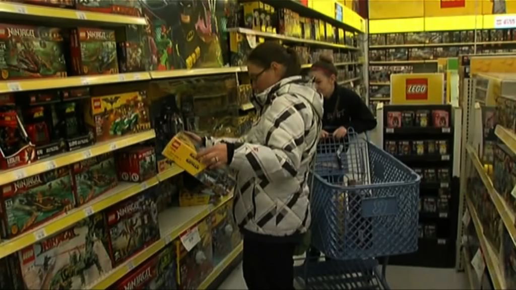 美國購物旺季展開　商戶提早營業