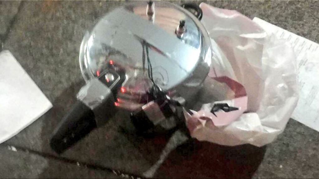 曼哈頓爆炸由壓力煲炸彈引致