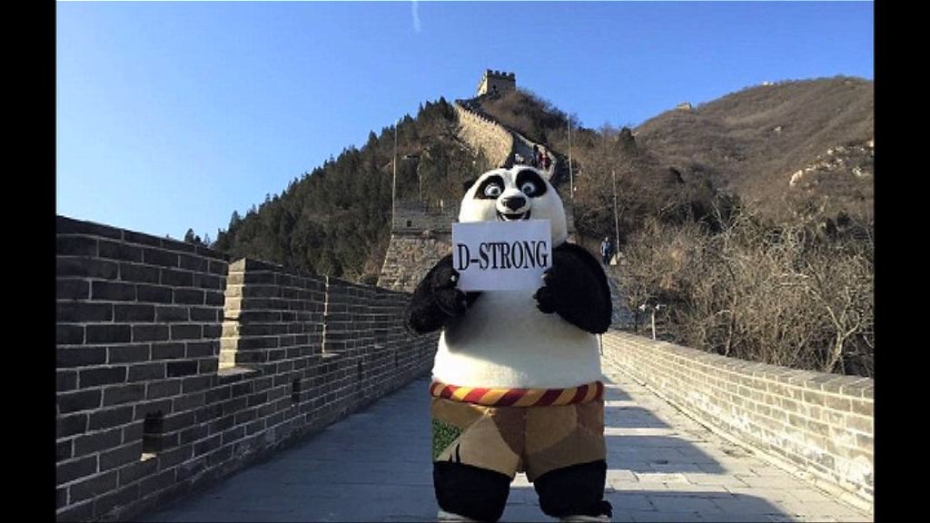 內地網民為美國患癌童圓成名夢