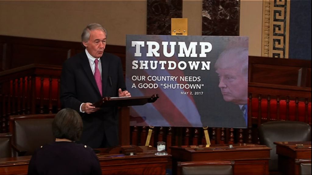 美民主黨將撥款案與移民政策捆綁