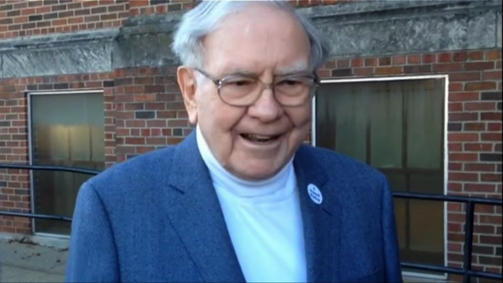 巴菲特指稅改令巴郡盈利增290億美元