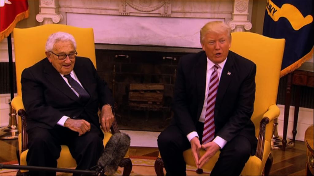 特朗普回應批科米被解僱　指其無做好工作