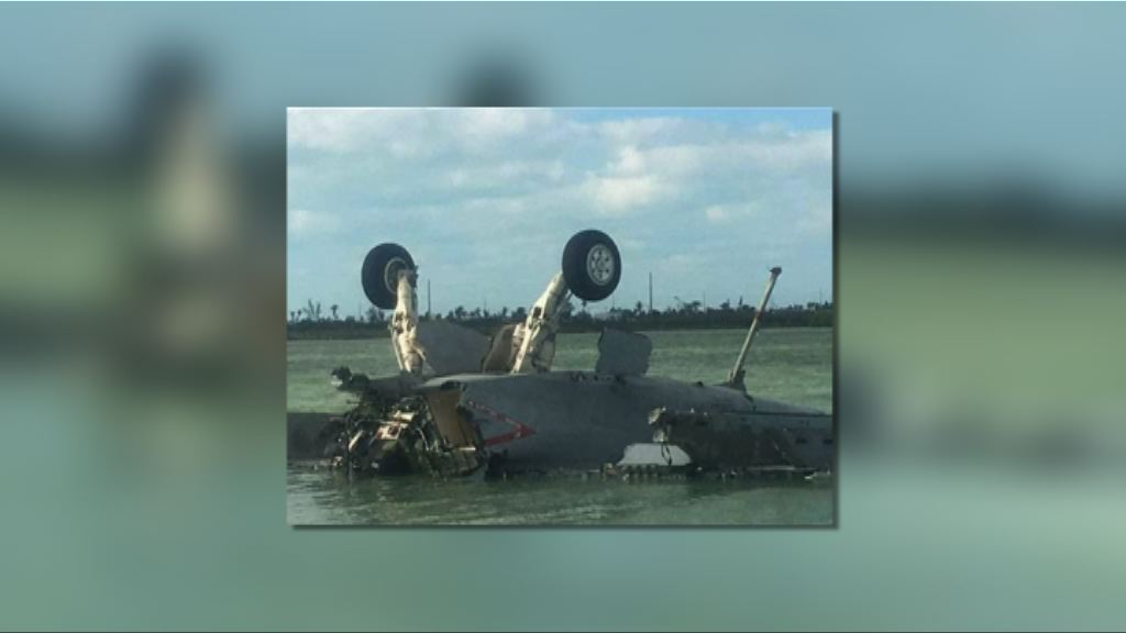 美軍F-18戰機墮海兩人死亡