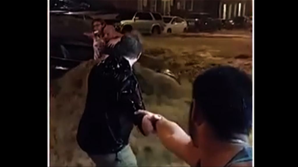 美國埃利科特城暴雨成災致兩死