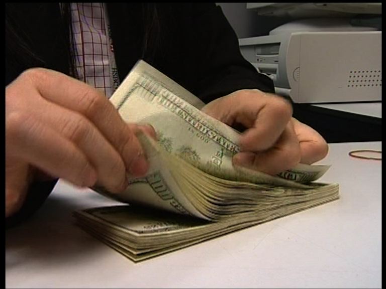 美國加息前景仍不明朗　美元匯價下跌