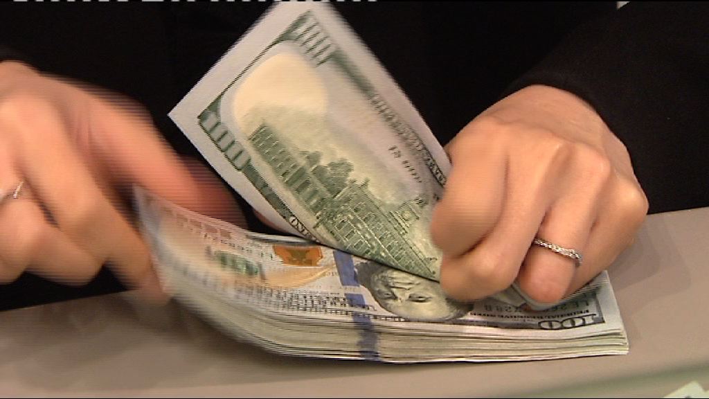 歐元兌美元見2周高位　美匯見2周低位