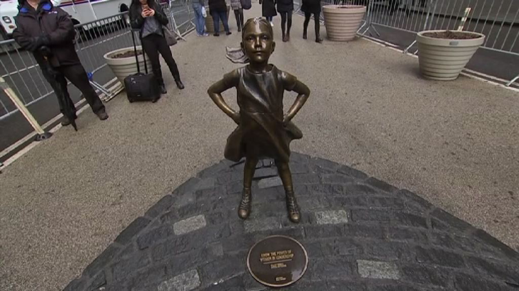 紐約對抗公牛少女像放置明年初