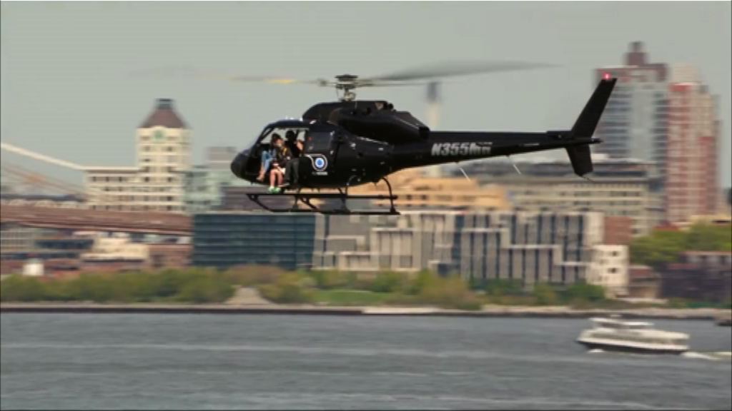紐約市觀光直升機墜河　專家指無門直升機有安全隱患