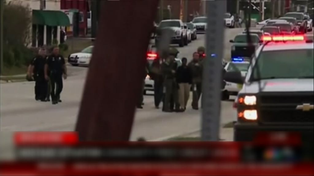 美國佛州警方成功救出11名挾持人質