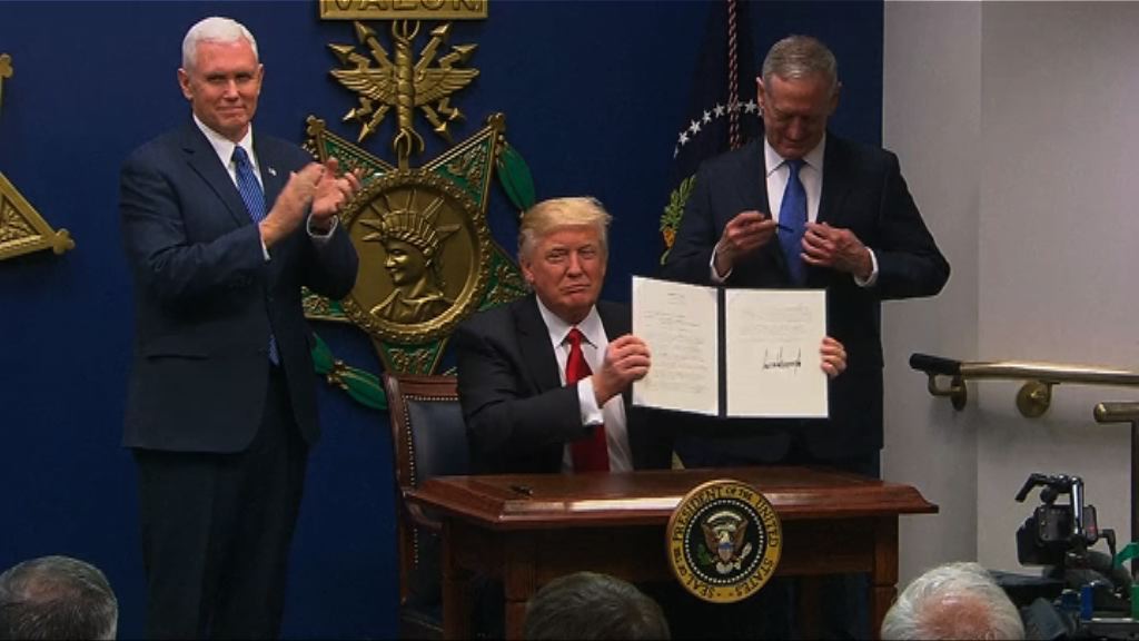 特朗普兌競選承諾收緊難民審查