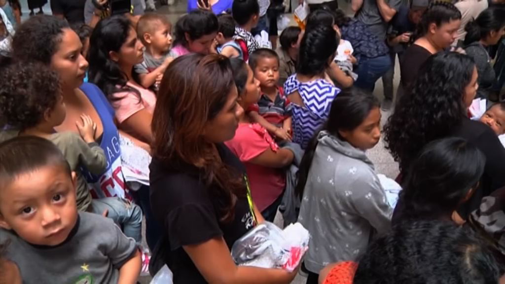 美政府加強扣留非法移民配套