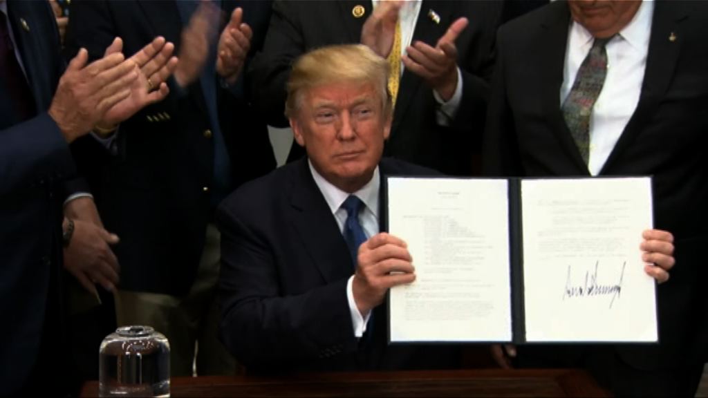 特朗普宣布重啟送太空人上月球計劃