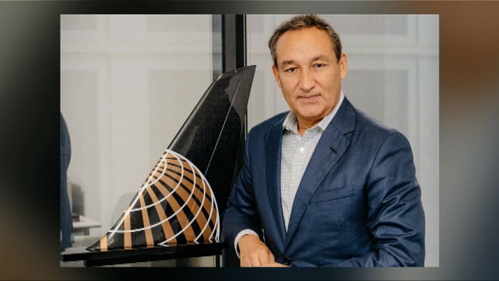 聯合航空行政總裁就乘客被拖走道歉允負全責