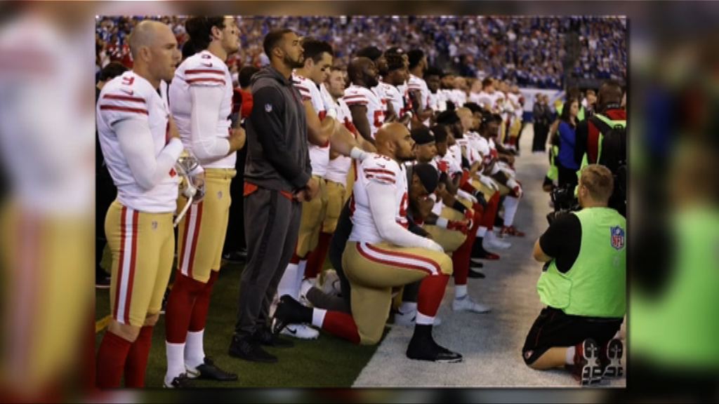 彭斯指摘美式足球員不尊重國歌