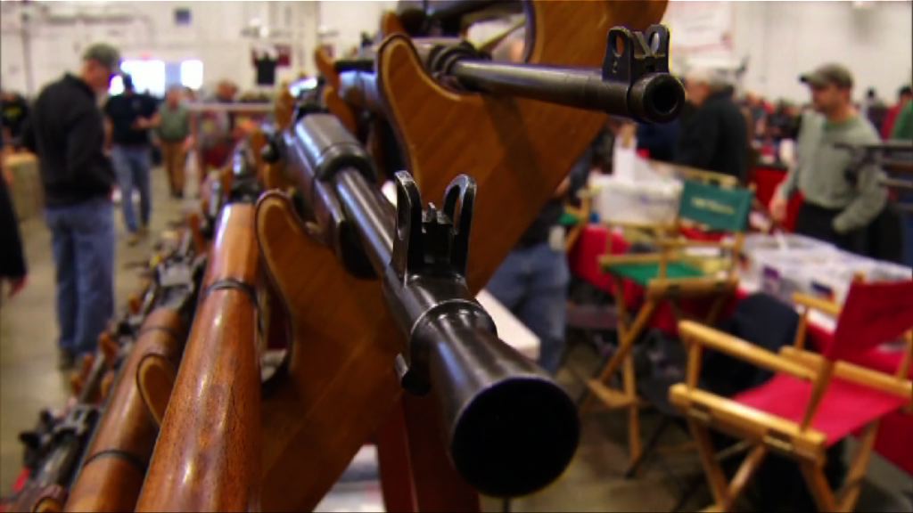 特朗普退縮拒支持全面背景審查