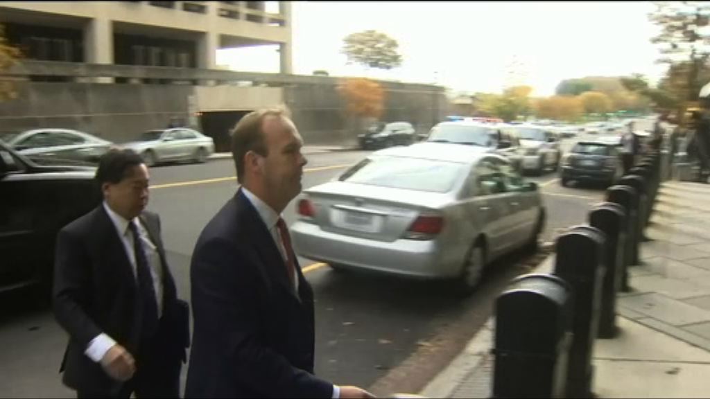 馬納福特案污點證人蓋茨出庭作供