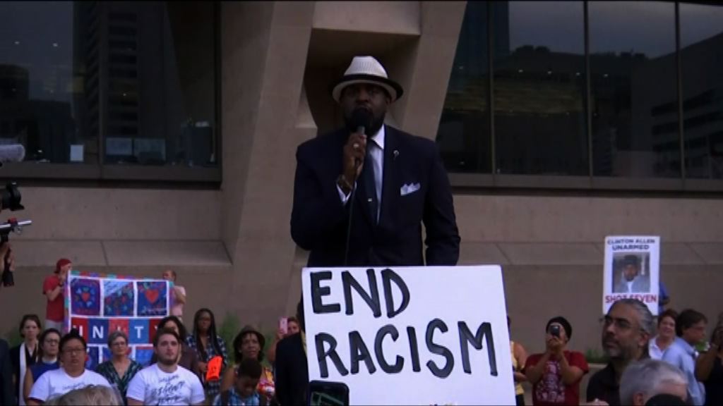 得州示威者要求拆除美利堅雕像