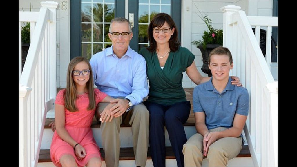 科米前副手麥凱布捲入政治風暴