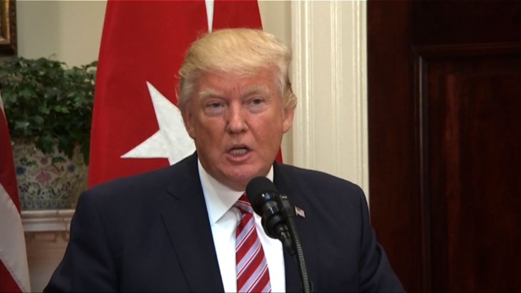 特朗普稱自己有權分享反恐情報