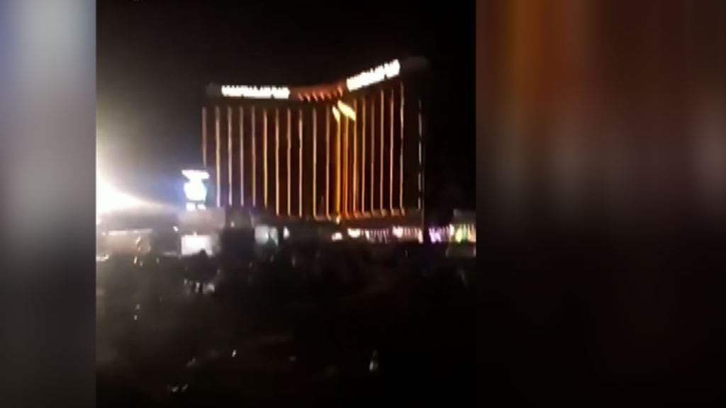 拉斯維加斯槍擊案最少58死　槍手吞槍自殺