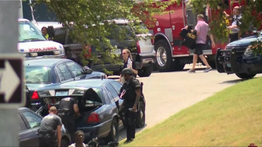 美密蘇里州槍手與警對峙被擊斃