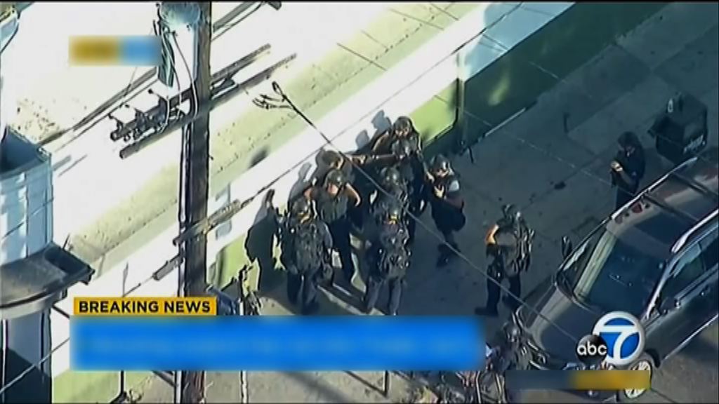 洛杉磯挾持人質事件一死六傷　疑犯投降被捕