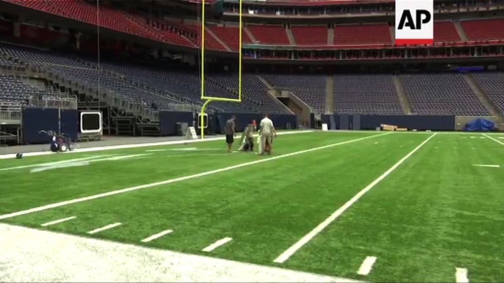 外界關注美國超級碗中場表演會否批評特朗普