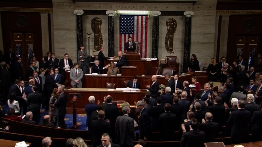 美國參議院通過稅改法案